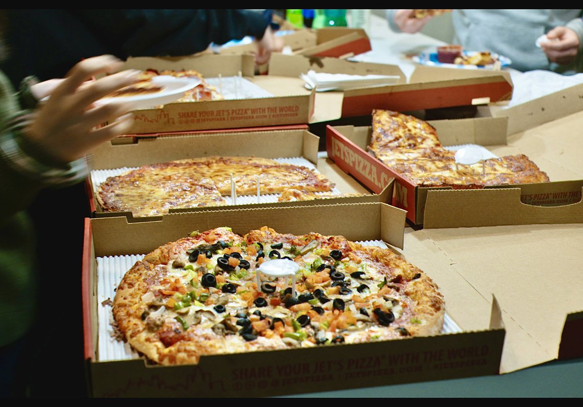 Attention! It’s lunch time
#BEaPRO #lunchtime #trucking #logistics