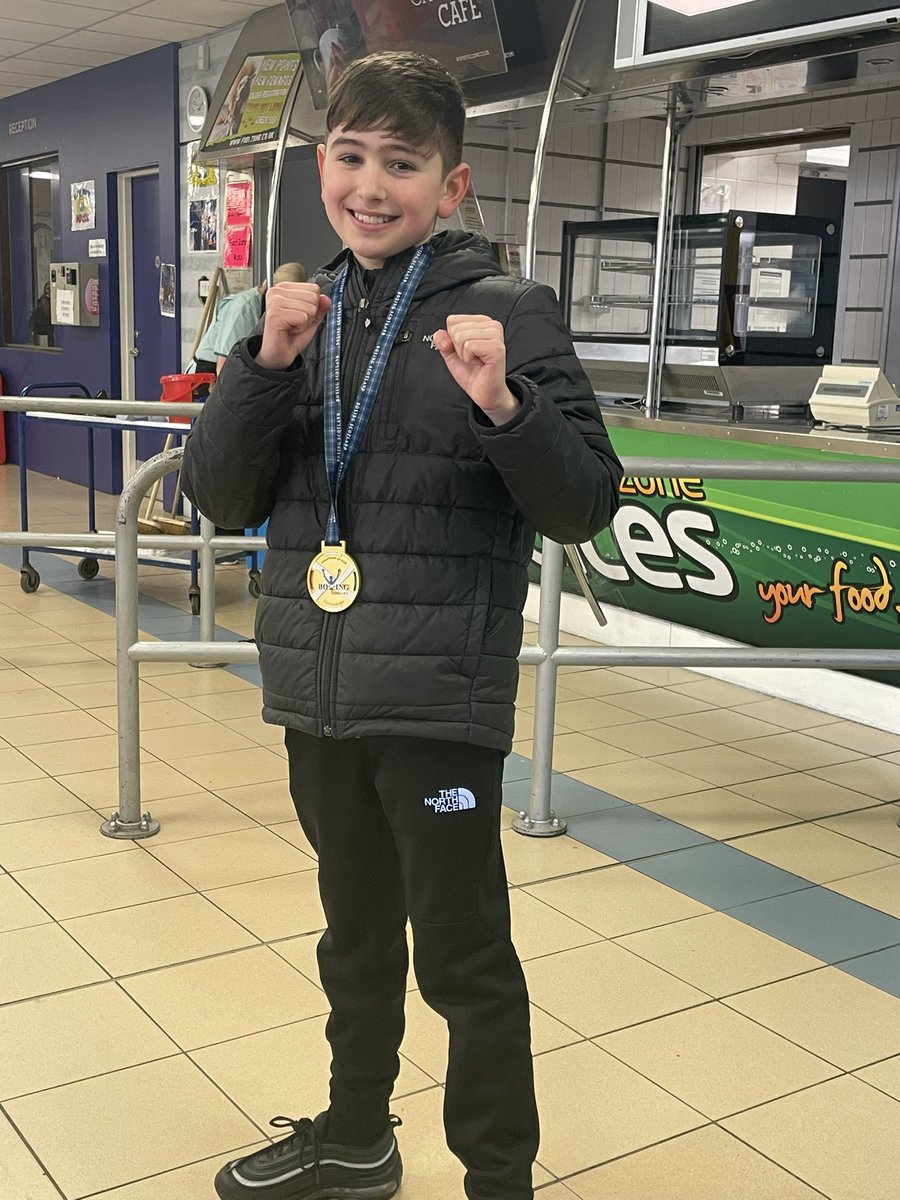 MsAndersonDHT's tweet photo. Say hello to our Gold Medal winner of the Boxing Scotland Novice Championships - beyond proud of this wee human @BoxingScotland @2020Whitehill @WhitehillSec @Whitehill_PE @McgroryHelen 🥊 🥇 https://t.co/GHqyBwOZCc