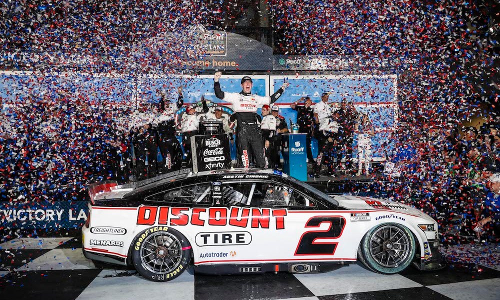 NSD_MotorClub's tweet photo. Congrats to Discount Tire on a huge win at the Daytona 500! Well done! https://t.co/z0ySAKKpJK