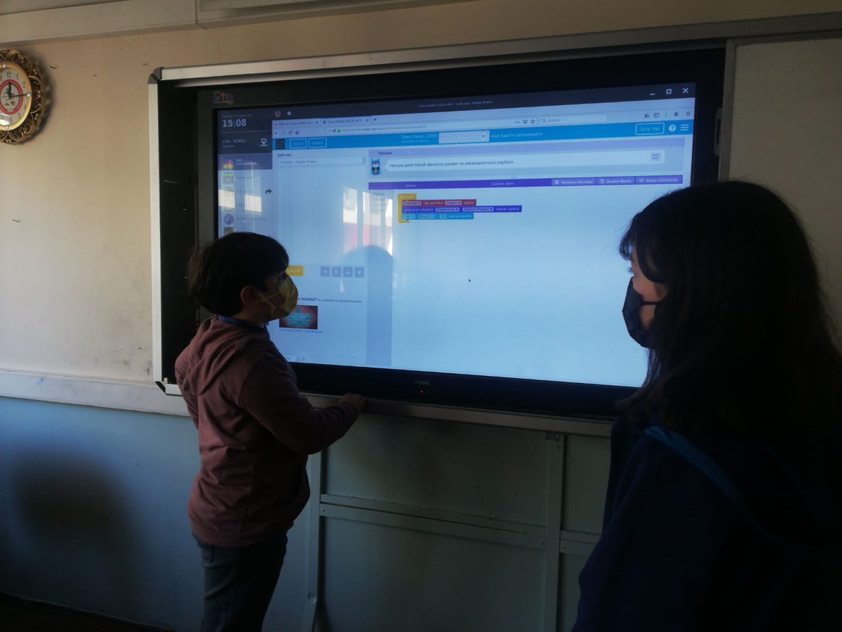 SeilSEZEN1's tweet image. We participated in a coding event that included a combination of computer science and music.
#codeplay 
#Coldplay 
@samsun15temmuz1