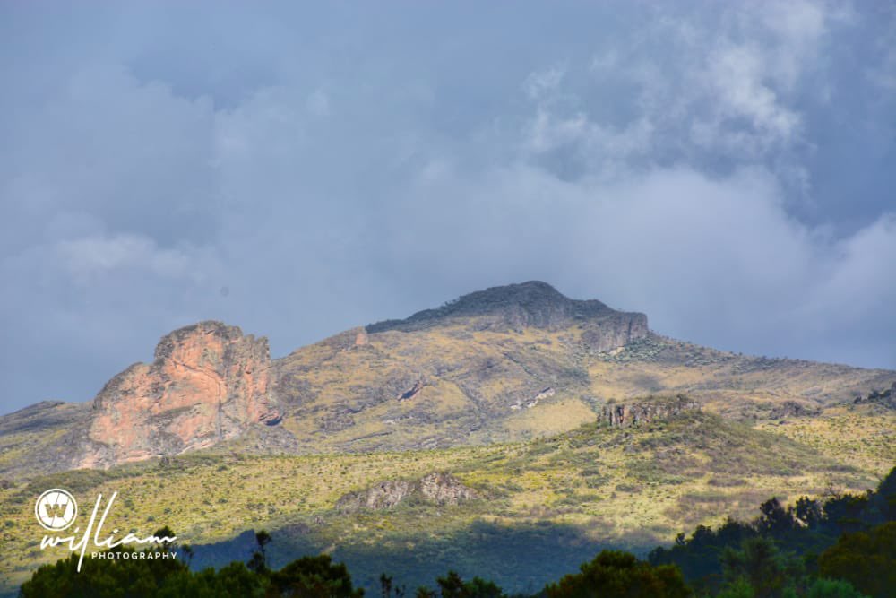 bentique3's tweet photo. You simply can’t love this country enough. My brother @DiscoverSipi shared some stunning shots of Mount Elgon National Park 🏞 and I must say they are jaw dropping indeed. 
#AroundUgOnTwitter 
📍 Mount Elgon https://t.co/S5FOFivFyg