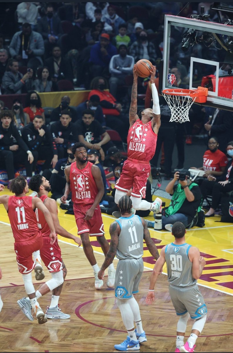 Les maillots du All Star Game sont dispo ⭐🏀
50€ Commande en messages privés 🛒