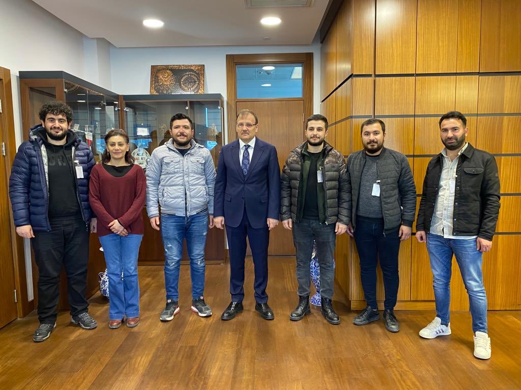 Sayın <a href="/Hakan_cavusoglu/">Hakan Çavuşoğlu</a> ‘na bizleri kabulleri için teşekkür ederiz.

Atama talebimizi belirtiyor ve tarıma kırpmadan yüksek onay bekliyoruz. Tarıma en az 10 BİN atama şart ❗️
<a href="/bekirpakdemirli/">Dr. Bekir Pakdemirli</a> @MetinKiratli01 <a href="/BY/">Binali Yıldırım</a> <a href="/hakanhanozcan/">Hakan Han ÖZCAN 🇹🇷</a> <a href="/RTErdogan/">Recep Tayyip Erdoğan</a> <a href="/ademdinc_/">Adem Dinç</a>