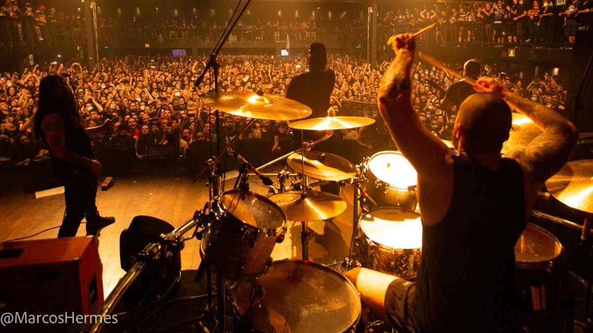 sepulturacombr's tweet photo. THANK YOU for last night, São Paulo! We missed you! Up next: our North American tour 🤘🏻
.
OBRIGADO, São Paulo! Sentimos saudades! A seguir: nossa turnê norte-americana 🤘🏻

📸 Marcos Hermes https://t.co/48xIKolIek