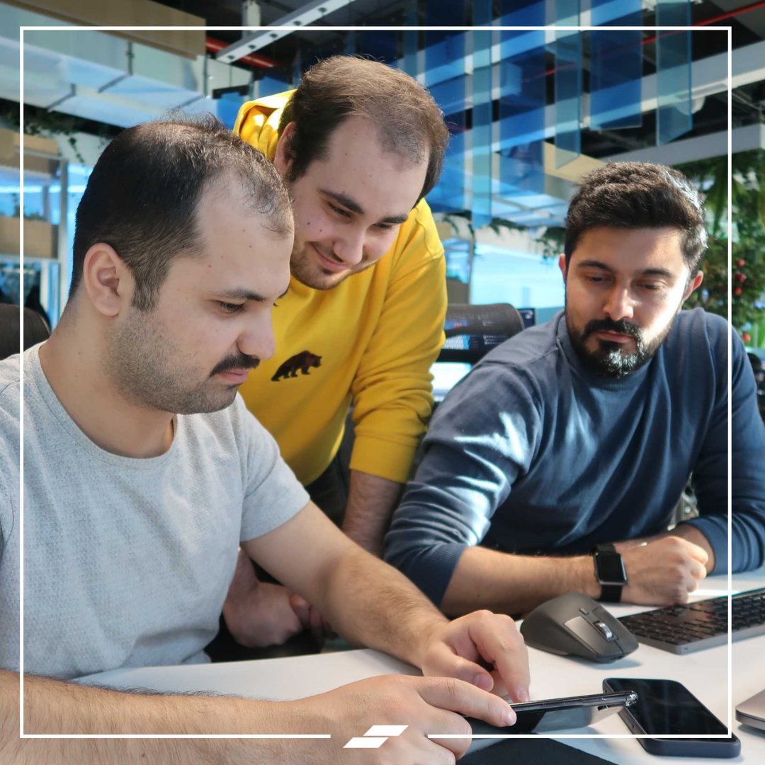 SirStudiosInc's tweet photo. The software team is brainstorming!
#Sirstudios #software https://t.co/0vxutgeGZQ