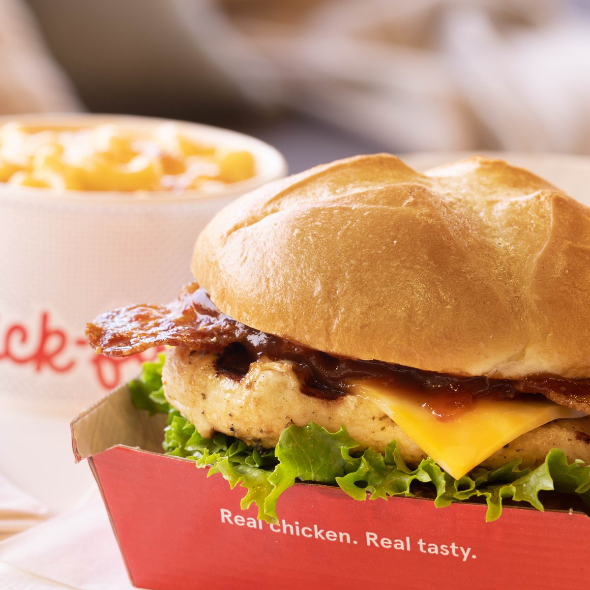 CFAHomewood's tweet photo. 🚨New menu item alert! 🚨
.
The fan favorite seasonal Smokehouse BBQ Bacon Sandwich officially returns today for a limited time. 😋
.
#ItsOurPleasure #CFAHomewood #HomewoodFlossmoor #HomewoodIllinois #HomeSweetHomewood #SmokehouseBBQBaconSandwich https://t.co/kQeVqII2NJ