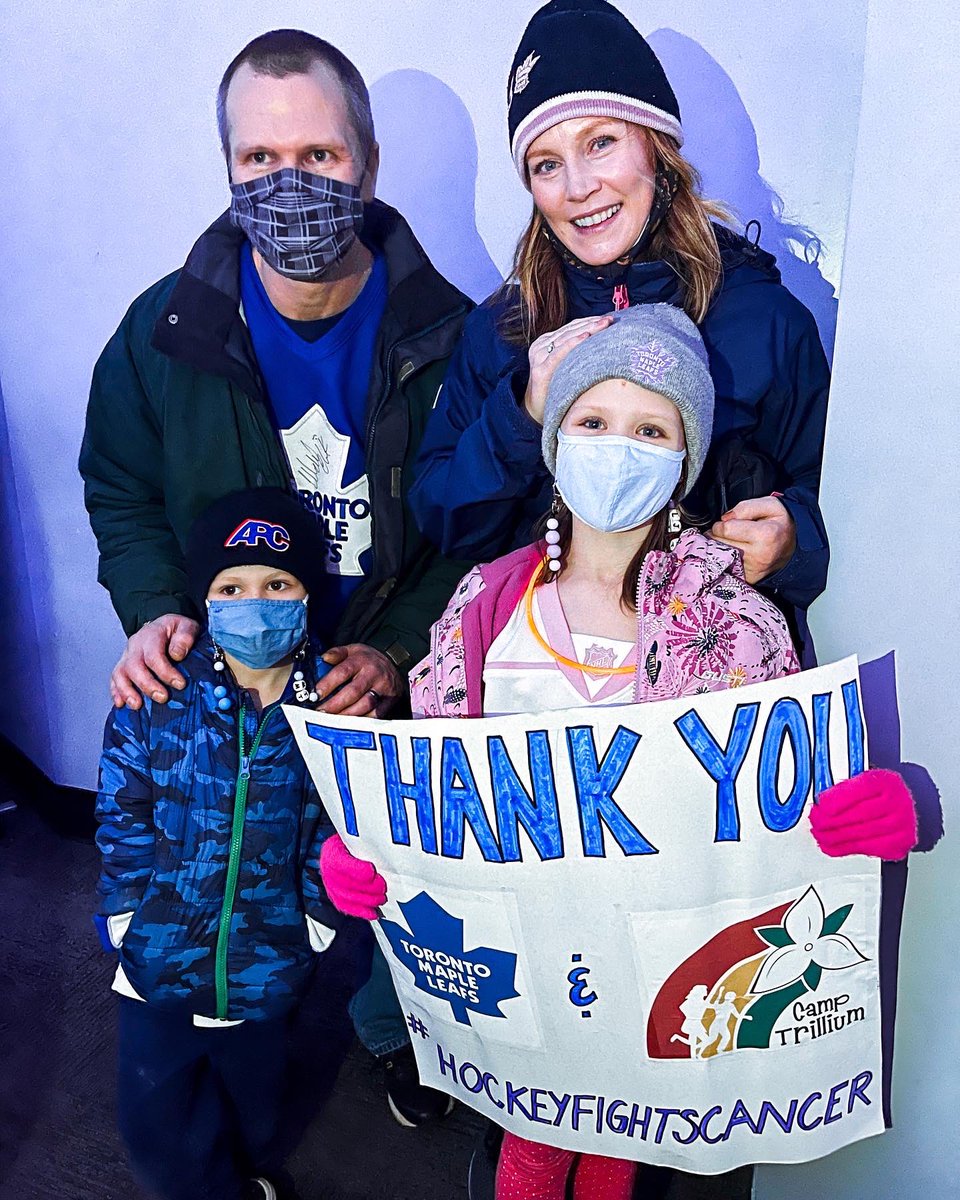 TheFordFANatic's tweet photo. 🚨FAMILY DAY GAMEDAY CHALLENGE🚨
There’s nothing like spending time with the fam, whether it’s road-tripping in your Ford or watching the Leafs together. Comment below what you’re doing this family day and tag your family for a chance to win a pair of tickets to the Ford Fan Deck https://t.co/znAfJc0WtM