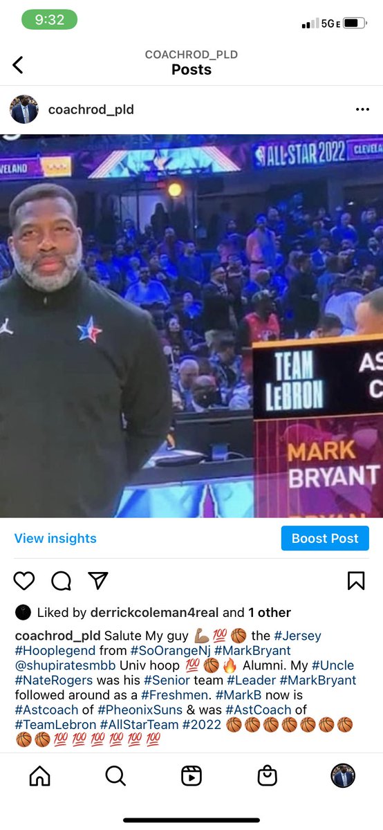 CoachRod_Rogers's tweet photo. Salute to my #SoOrangeNj guy #markbryant Ast coach of #PheonixSuns & was Ast coach on #TeamLebron all stars. I still remember him as a #Freshmen @SetonHallMBB following my #Uncle @NateRogers67 💪🏽💯🏀 who was the #Senior leader #MarkBryant #Freshmen yr playing @SetonHallMBB 💯🏀🔥 https://t.co/2ncWOvNaVx