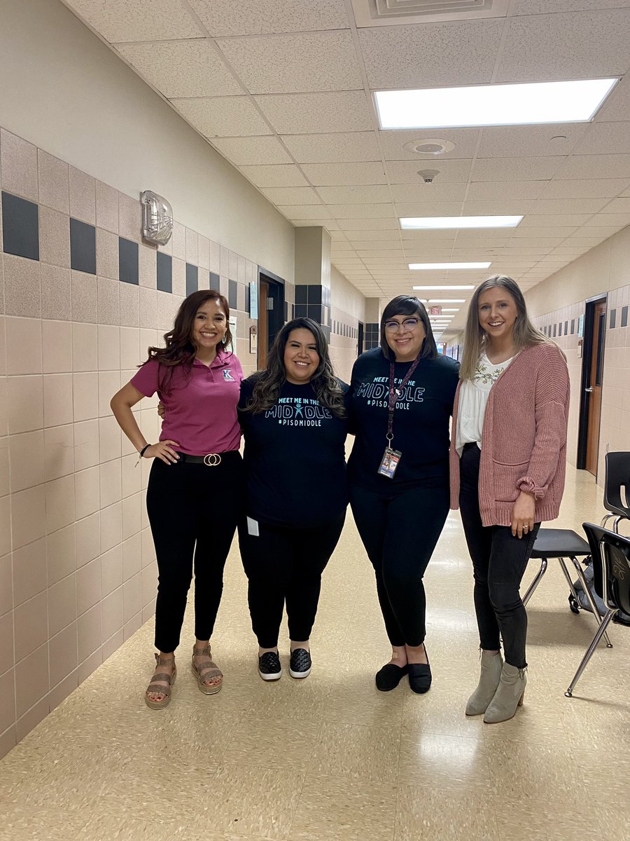 castilloclassrm's tweet photo. Excited to lead a day of learning at PISD convening today with @karen_pena_ @P_Segura1 and @SixthGradeStamy 💙🐴💚 #PISDconvening https://t.co/tmwyWiB65d