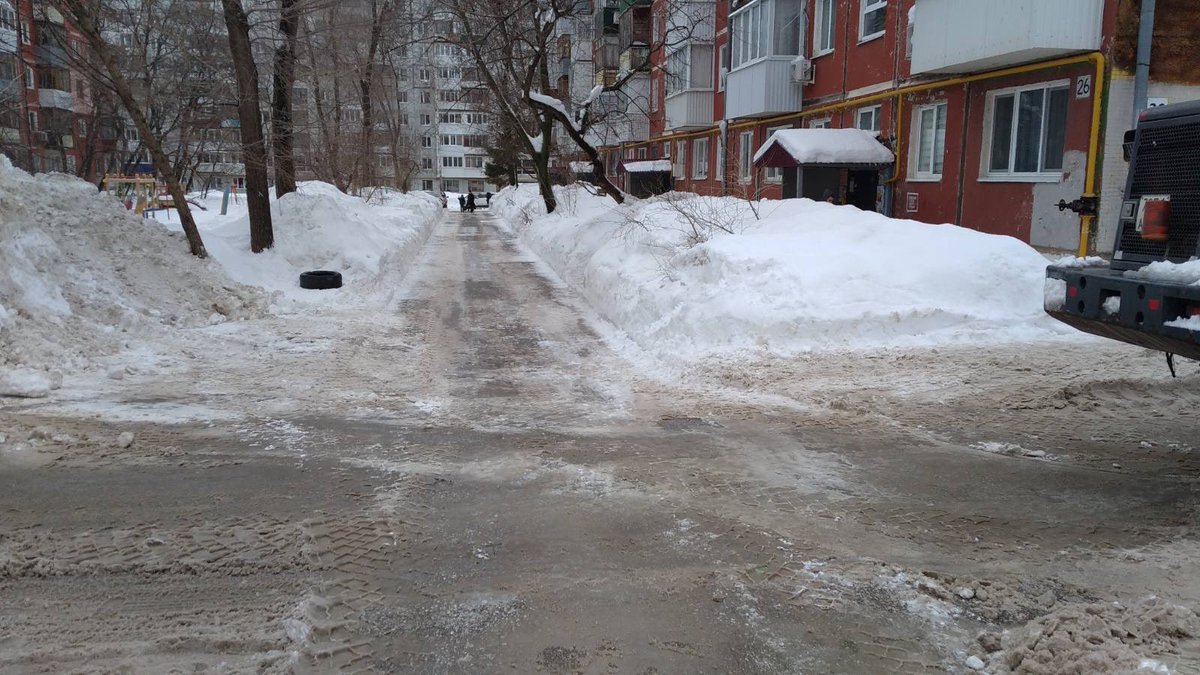 ukoookompas's tweet photo. 21.02.22г. Проводится механизированная уборка снега на прилегающей территории по адресу: ул. Димитрова, 26

@gkh_kir63 @adm_kir63 @Rudakov_i_a https://t.co/HVwVvrlVJw