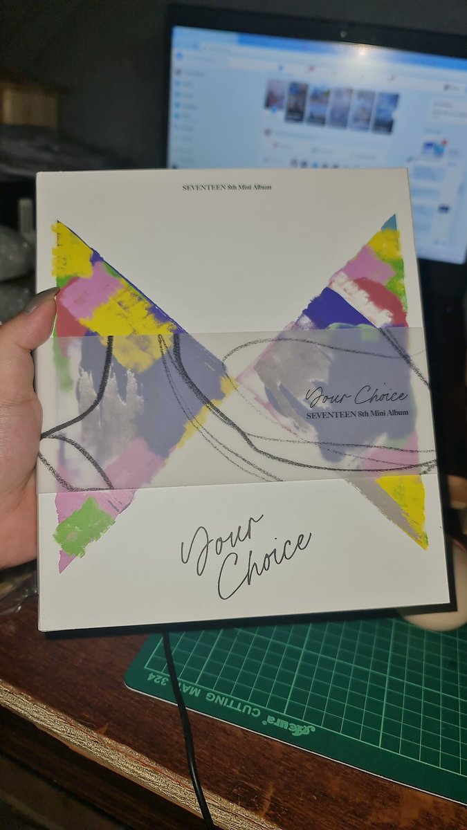 yupsheskitten's tweet photo. As promised!! Since we won the poll, I'm doing a giveaway 🥰 

• 1 your choice album unsealed but full inclusion 🌸 

- like &amp; rt this tweet 
- reply with your fav svt photo ❤
- tag 3 mutuals ✨
- mbf !! 

Ends tomorrow 12nn!! https://t.co/WmOL8vKNfz