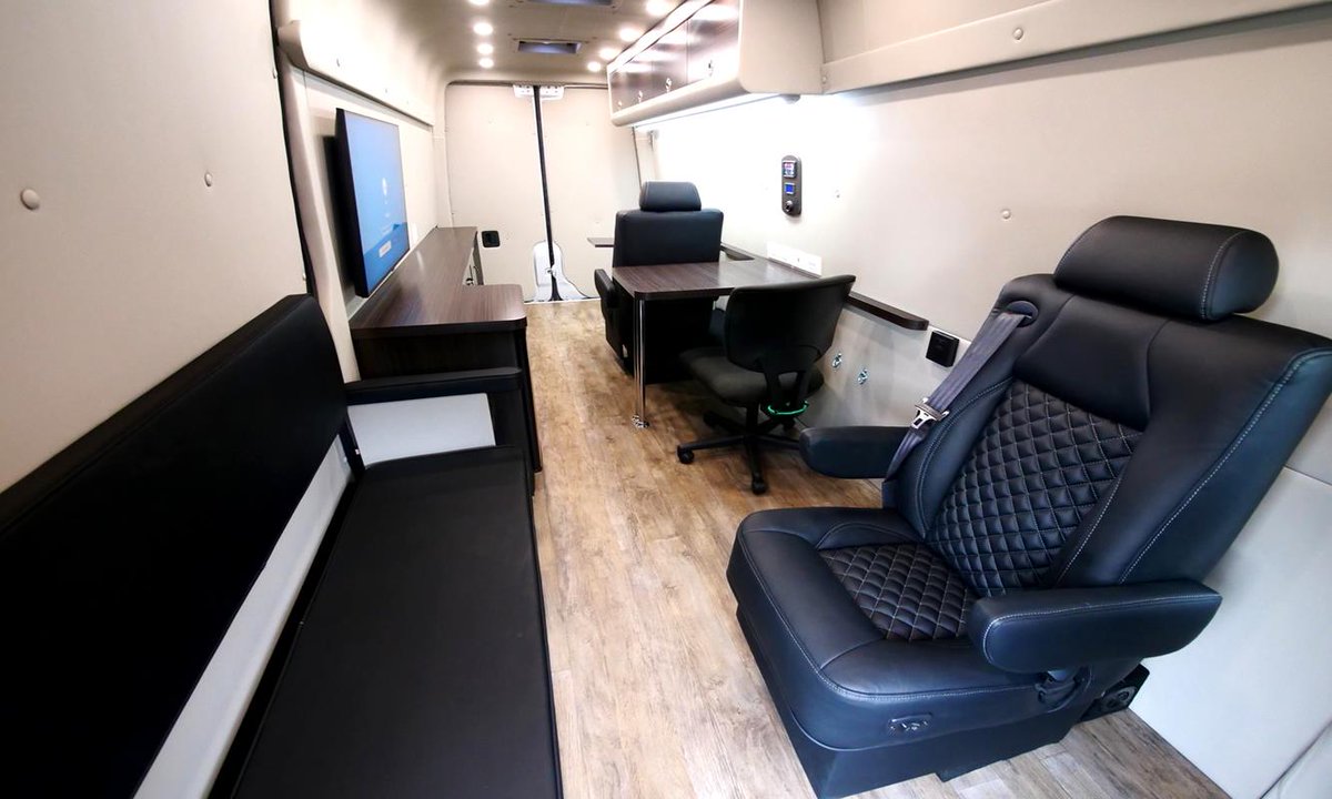 HQCustomDesign's tweet photo. Mobile Office design can be used as a Medical Office or Outreach. Featuring a full workstation, custom built tables, built-in furniture with cabinets and overhead cabinets.
https://t.co/DhrxMUUoSJ
#HQCustomDesign #MobileOffice #OfficeOnTheGo #MobileBusiness #BusinessTravel https://t.co/Lw61xnFhnf
