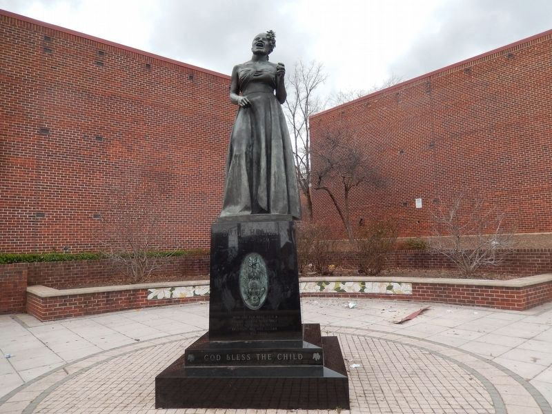 Billie Holiday aka "Lady Day" overcame a difficult upbringing in Baltimore to become one of the greatest and most celebrated jazz singers of all time. One of her signature songs, "Strange Fruit" amplified the horrors of racism and lynchings in the American South, (1/2)