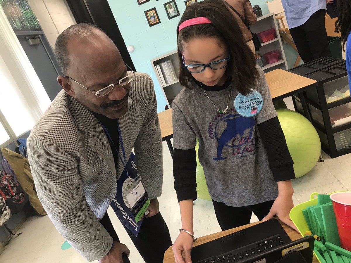 ItBackward's tweet photo. "I knew serving others would be my mission for the rest of my time on this earth" - Tony March 
.
.
.
.
#MotivationMonday #PayingItBackward #TonyMarch #inspiringindividuals #helpingothers https://t.co/MvZzRMssO8