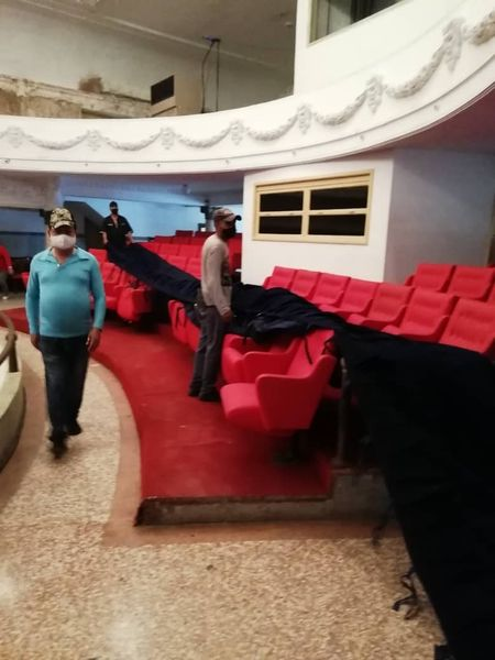GAvilena's tweet photo. ¡Tremendo ajetreo este fin de semana!💯
Gobierno en la calle cumple su compromiso con la cultura en #CiegodeAvila y avanza en reparación de todos los teatros #CiegodeAvila #culturaavileña #CubaEsCultura #CubaViveYAvanza https://t.co/FjzsJWn5xf