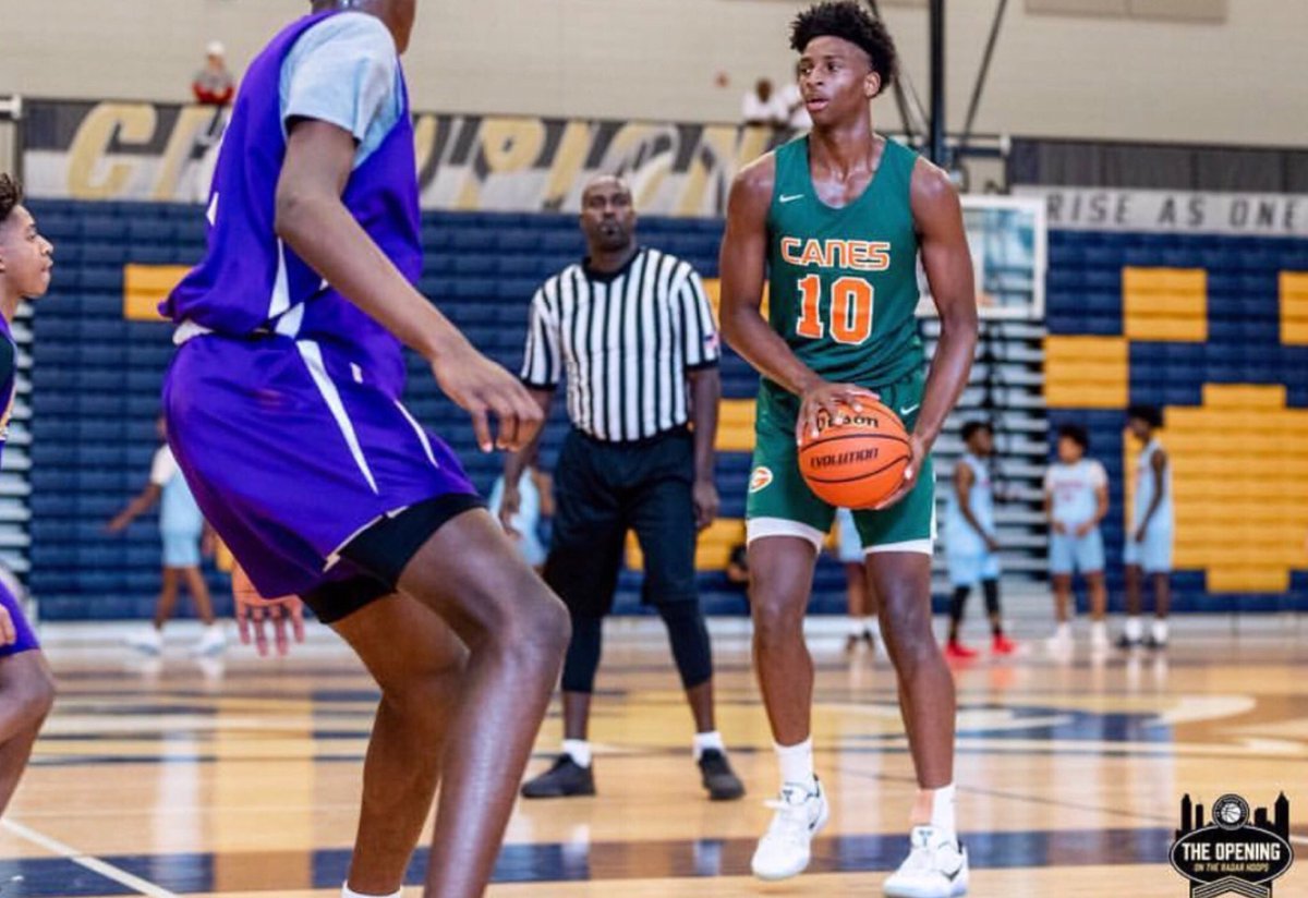TheBryceis_Rght's tweet photo. Happy Bday @CanesGa @Its_REL!! https://t.co/8T24rle7yV