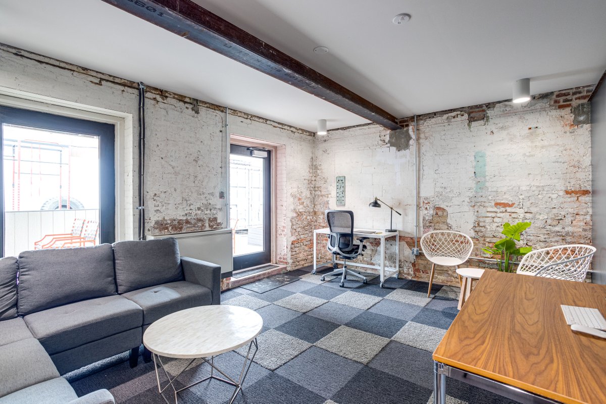 TheLoopCowork's tweet photo. It's the last week of ⭐BOGO⭐ Meeting Room Season: Book 1 meeting in February, get 1 free one on us. Click the link below for more details:
https://t.co/JNfXkm5v3k https://t.co/jIXJ6lKOMo