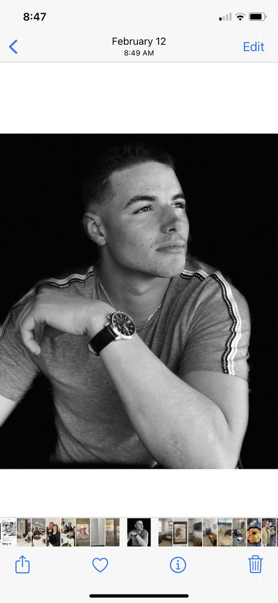 sam_kelley_'s tweet image. This beautiful soul is AMERICAN SOLDIER 🇺🇸❤️🤍💙💪🏼!
#armystrong #democracydefender