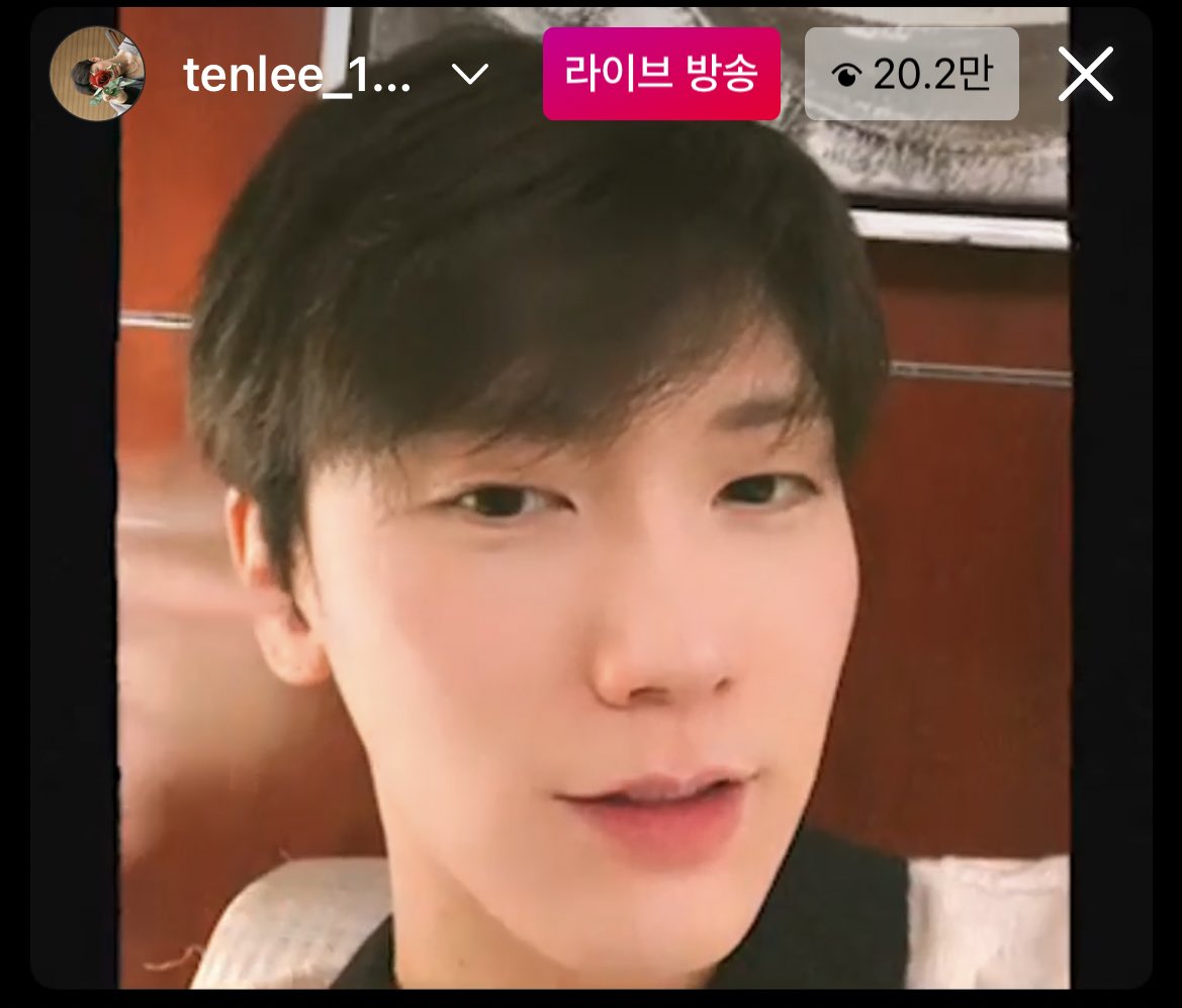 dnlsvmwhsqj's tweet photo. 고양이코에뽀뽀해도대요? https://t.co/FP49SMyyB1