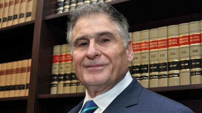 Congratulations to Jerry Landau, recipient of the 2022 Robert F. Borkenstein Award. Click here for more: bit.ly/nscborkenstein…
The award is named for Breathalyzer inventor Robert F. Borkenstein. It recognizes outstanding contributions in alcohol- and drug-related #trafficsafety