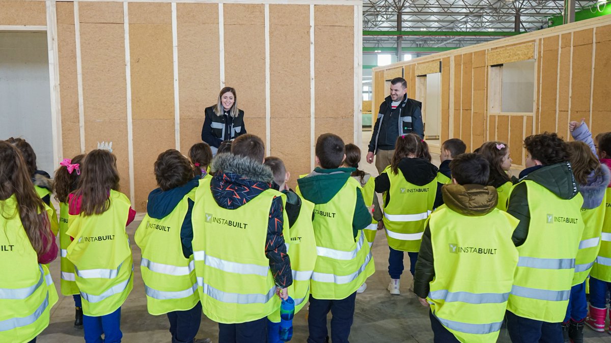 BuiltInsta's tweet photo. A cheerful visit at our #InstaBuilt factory and #DemoPark Prishtina from British School of Kosova 1st grade pupils. 👫

♻️ Let's care for our Planet together, because that is where your future lies

#Eco #Bio #Green https://t.co/FH8gurYiQH