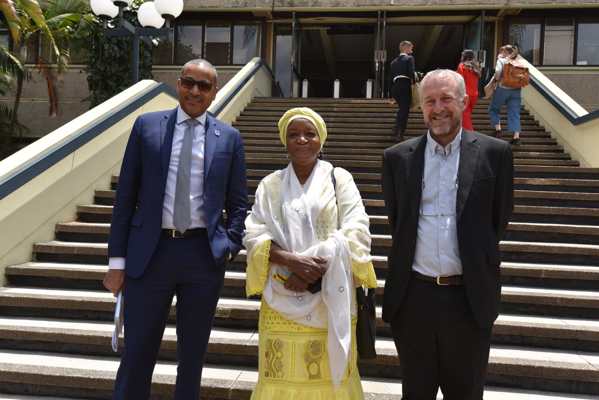 UNISNairobi's tweet photo. .@ZainabHawa, the UNON Director-General hosted @UN Secretary General's @antonioguterres Chef de Cabinet, Courtenay Rattray, @courtenayrat, and met with UNON senior management team. @UnKenya
#DeliveringAsOneUN for #SDGs #GlobalGoals2030 #Agenda2030 #LDCs https://t.co/Uz7J8wkvYY