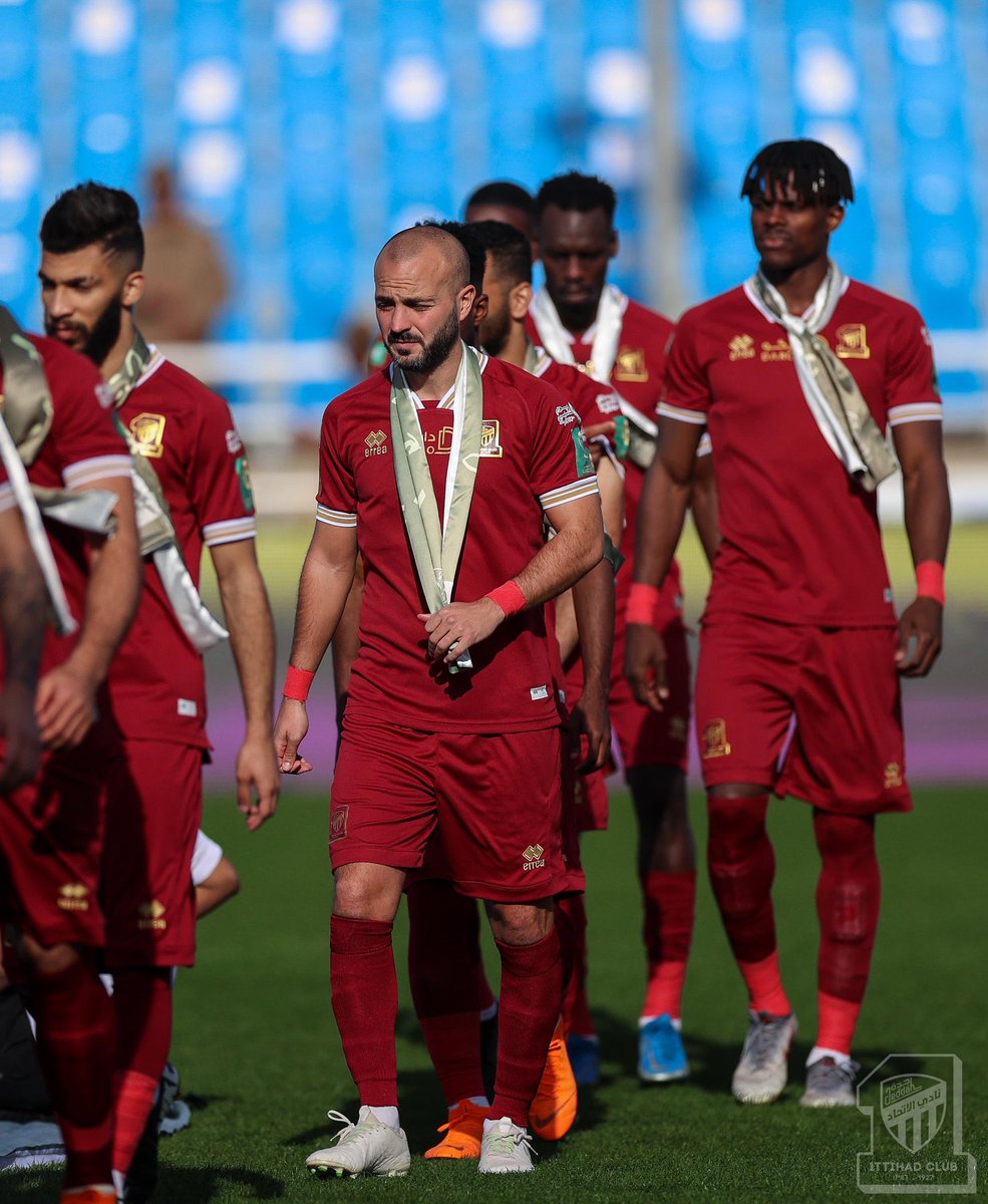 إلى نصف النهائي مبروووك يا عميدنا🤩
#بولت_وجه_السعد يهديكم 10 تي شيرتات💛🖤

كل اللي عليك فولو و ريتويت وتدخل السحب