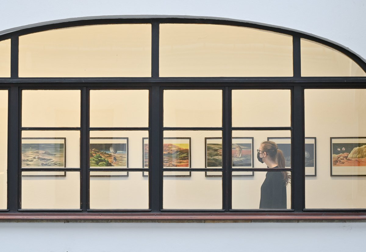 the_article_'s tweet photo. (1/2) Neuer #Artikel online! So oft um uns herum, so oft von uns unbeachtet: Die #Ausstellung „Den Steinen zuhören/ Listening to the stones“ im Kunsthaus #Dresden widmet sich  der Kontaktaufnahme zwischen #Menschen und Steinen. Mehr dazu unter: https://t.co/dngtncSjHn #thearticle https://t.co/Q4pvtKusW2
