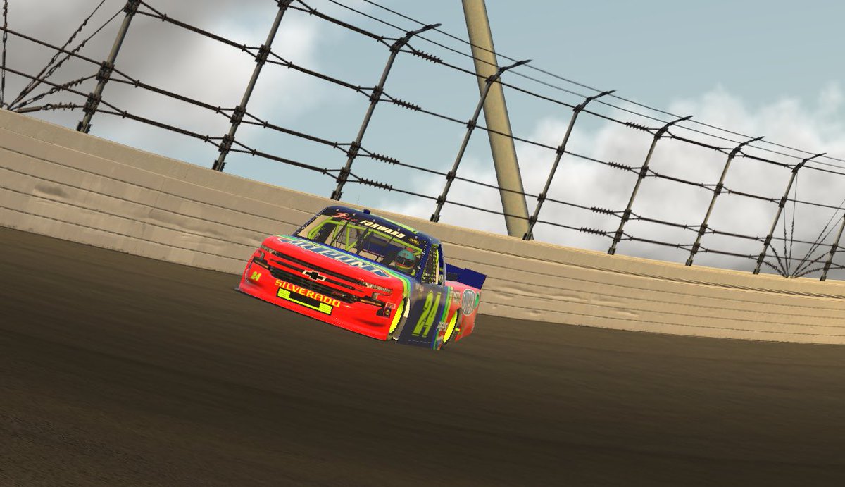RandyHinshaw2's tweet photo. The RHR Crew is ready to roll around the high banks of @DAYTONA tonight in the @HMG_Innovations @IVRLRacing Truck Series!

📺 @RealSigEsports 8:30pm ET.

@HMG_Innovations @GFamFreeFit3 @NicholasGoble6 @BZx20x https://t.co/LOkrxPzbNE