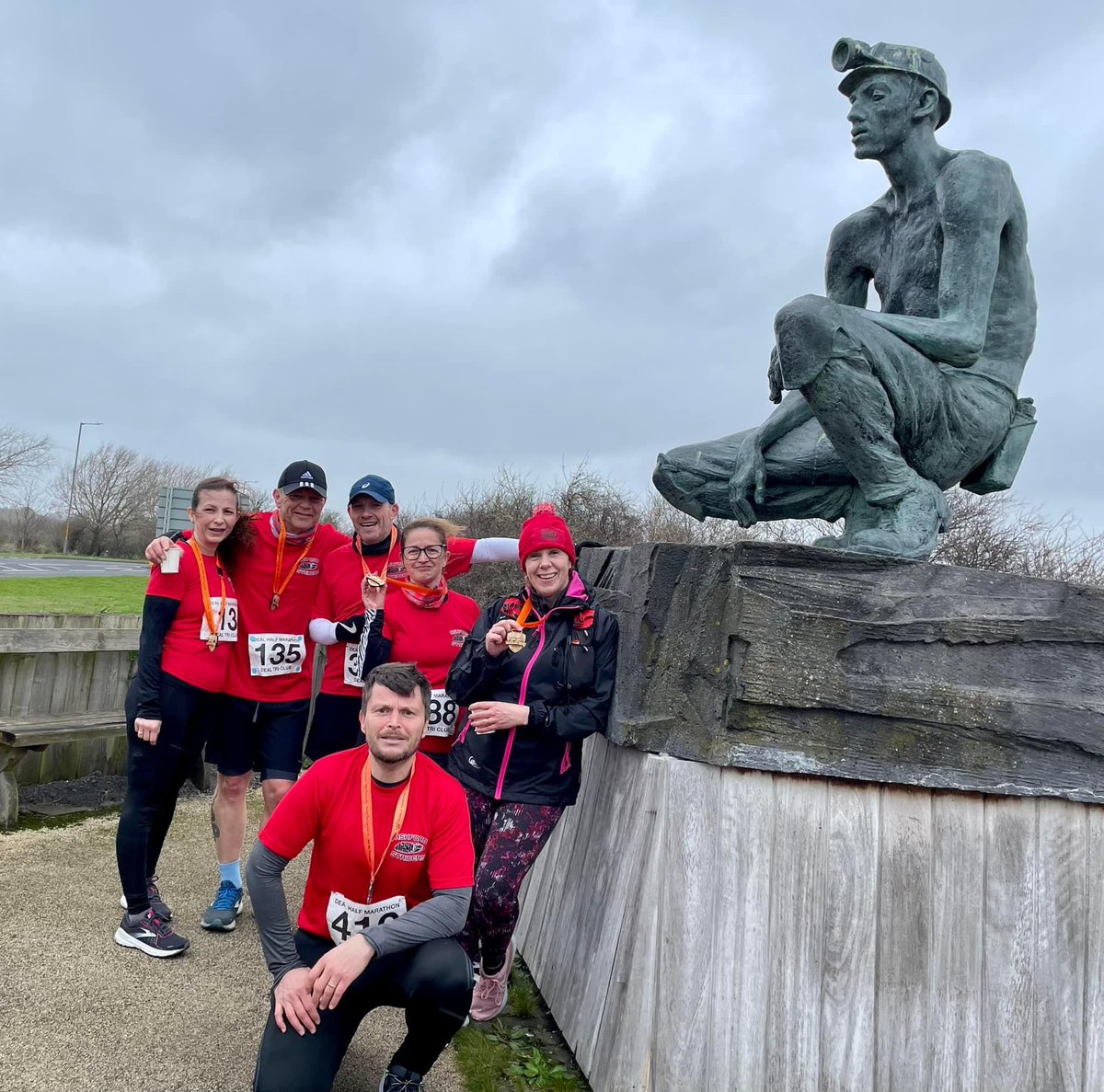 AshfordStriders's tweet photo. Well done to the members of Ashford Striders who braved the strong winds at the @DealTriClub Deal Half Marathon yesterday 👏🏃🏻‍♂️ https://t.co/TRIZjcRxQe