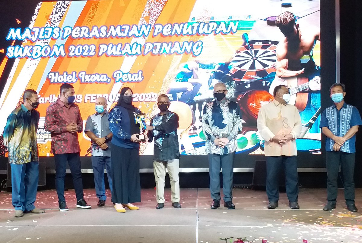 KP_bombaJBPM's tweet photo. 13.2.2022 Sekalung  penghargaan dan terima kasih di atas kesudian YB Dato' Sri Dr Hj Ismail bin Hj Abd Muttalib Timbalan Menteri KPKT menyempurnakan Majlis Penutupan SUKBOM Pulau Pinang 2022 di Hotel Ixora Pulau Pinang. https://t.co/xVgWelxrsb