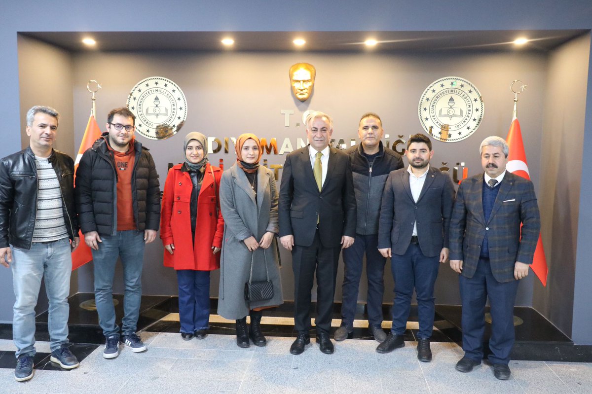 HakanGonen06's tweet photo. 5. GAP Yeşil İnovasyon Proje Yarışmaları bilgilendirme ziyareti kapsamında ilimize gelen öğretmen ve akademisyenlere nazik ziyaretleri için teşekkür ederim.
@tcmeb 
@adiyamanmem https://t.co/dQ1Cj0TNXW