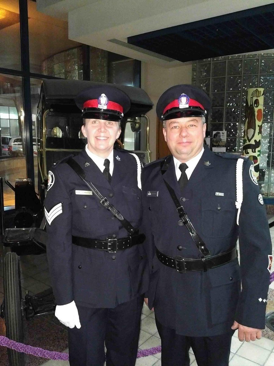 StephBurrittTPS's tweet photo. #policing #diverse #career #variety &amp; #opportunities we were  #cadets 1996 &amp; #Sgts 2013 Congrats Jared on your promotion to S/Sgt &amp; assignment at #EmergencyManagement  Jared has worked #primaryresponse  #communityresponse expert in #publicordermanagement @tps7606 @TPSRecruiting https://t.co/Phc5yzMcmn