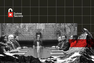 verdadeen's tweet photo. #SuisseSecrets Mozambique's central bank @bancomoc have an secret account at Credit Suisse since 1991 with tens of millions of CHF, the Swiss bank went on to lead $2bn financing of the so-called #Mozambique illegal debt deals  https://t.co/RN2YZ47r2E https://t.co/d2wJ4PScGJ