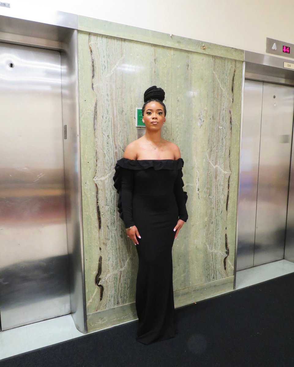 madressxi's tweet photo. You can never be under dressed in our “Grace” black master piece 🖤
•
Shop: https://t.co/w2rWn6Z1Cb https://t.co/VhRwfwqNoL