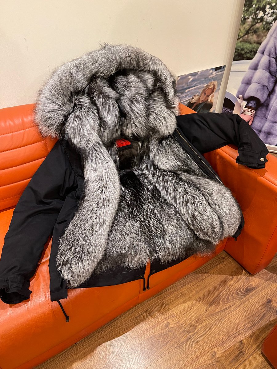FursOutlet's tweet photo. Custom made Man Parka with Silver Fox. Ready gór shipping to USA 🇺🇸👌Visit https://t.co/8LrgKe05Gt https://t.co/SgnThP4P6k