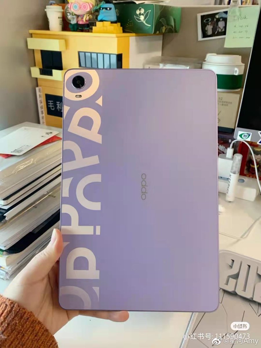 TechKard's tweet photo. #OPPO pad live image and Renders
#oppopad #OPPOFindX5Pro #OPPOFindX5Series https://t.co/MpHB5lrOKG