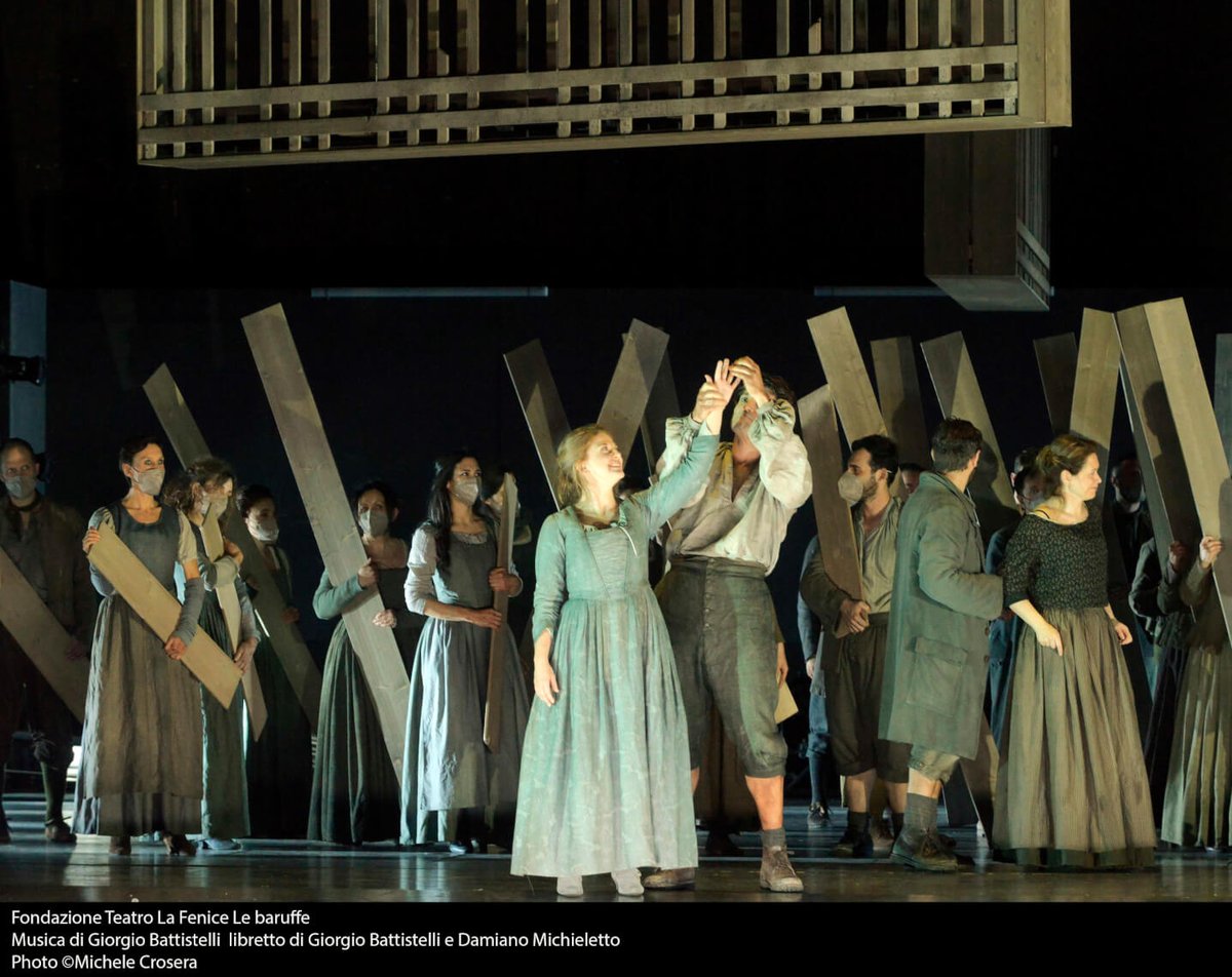veneziaunica's tweet photo. #CarnevaleVenezia2022 

🎭Le #Baruffe,@teatrolafenice! Una divertente commedia dialettale in prima assoluta.

📆 22, 24 e 26 febbraio 2022, ore 19.00

Segui l'evento in diretta:
👉 https://t.co/0BiLi3MOUJ
Info 👉https://t.co/f4m0LAaQc2

@veneziaunica 
@venezia1600
@lecittainfesta https://t.co/TapB1ztEUM