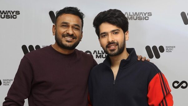 sonoforartists's tweet photo. Warner Music India inks strategic partnership with pop star Armaan Malik: New label will also release Armaan Malik's Hindi non-film music
Source https://t.co/jQlZ7QAziz https://t.co/fxDzNk9gOu