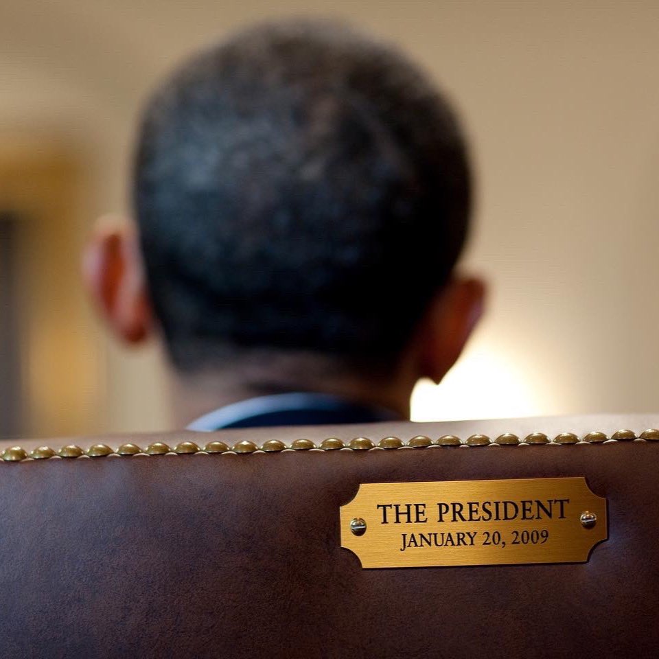 “It has been the privilege of my life to serve as your President. And as I prepare to pass the baton and do my part as a private citizen, I’m proud to say that we have laid a new foundation for America." —President Obama, 2017.
 
🇺🇸 Happy #PresidentsDay, <a href="/BarackObama/">Barack Obama</a>.