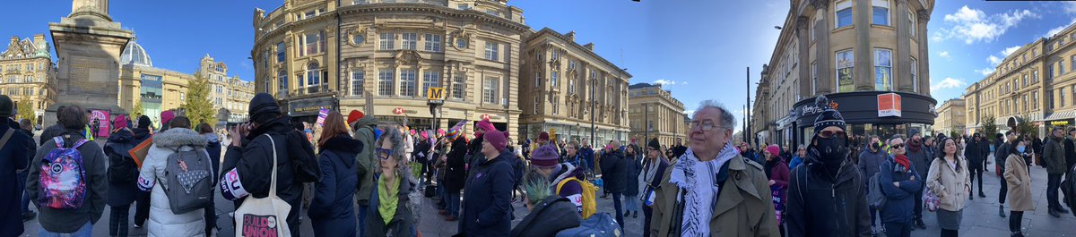 #UCUstrike rally in the Newcastle sun with <a href="/barbara_franchi/">Dr Barbara Franchi</a>. Shy bairns get nowt! #FourFights #OneOfUsAllOfUs