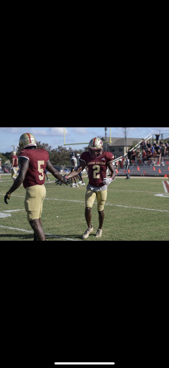 AaronRideaux2's tweet photo. Thank you Austin College athletics ❤️🦘 https://t.co/AZe681Dtwr
