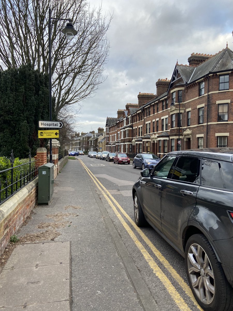 swale_foe's tweet photo. 2030 flood levels might be here sooner than we think. Serious flooding at Faversham Creek, with knock-on chaos on roads 
#ClimateEmergency #FloodLevels https://t.co/tb0HuA02Uv