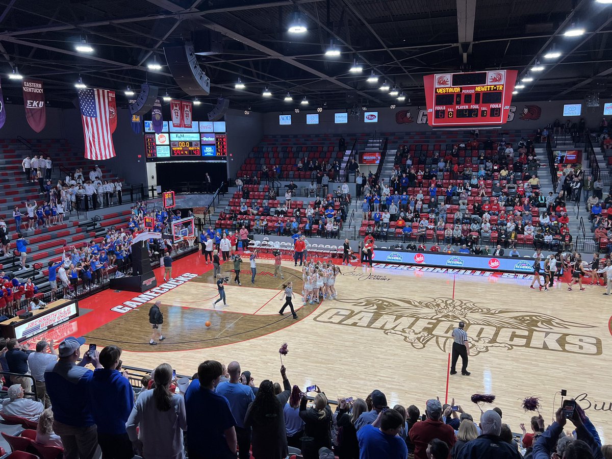 1rebelsoftball's tweet image. We are so proud of you! Sweet 16 ✅. Elite 8 ✅. Final 4 ✅. Let’s FINISH! #mapchasing @1rebelgirlhoops 🏀🥎🏀🥎🏀🥎♥️💙♥️💙
