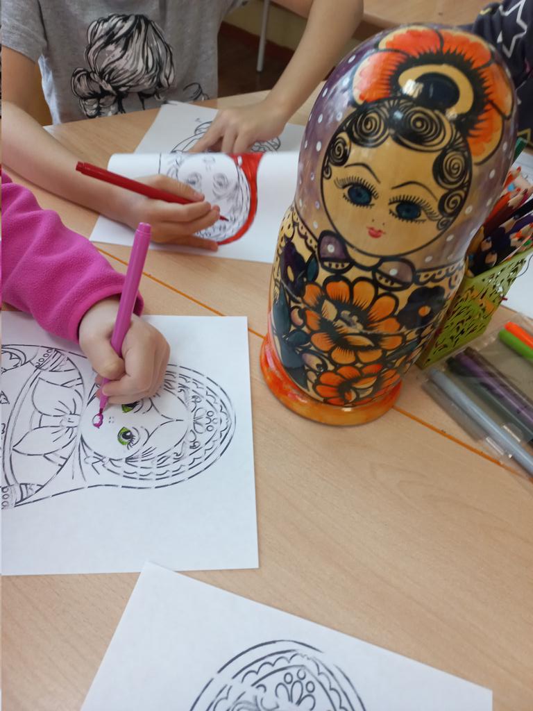 Международный день родного языка отмечается во всем мире 21 февраля.О многонациональной России и о том, как дорожить своим родным языком, узнали воспитанники подготовительной к школе группы нашего детского сада N309 "Рябинка"