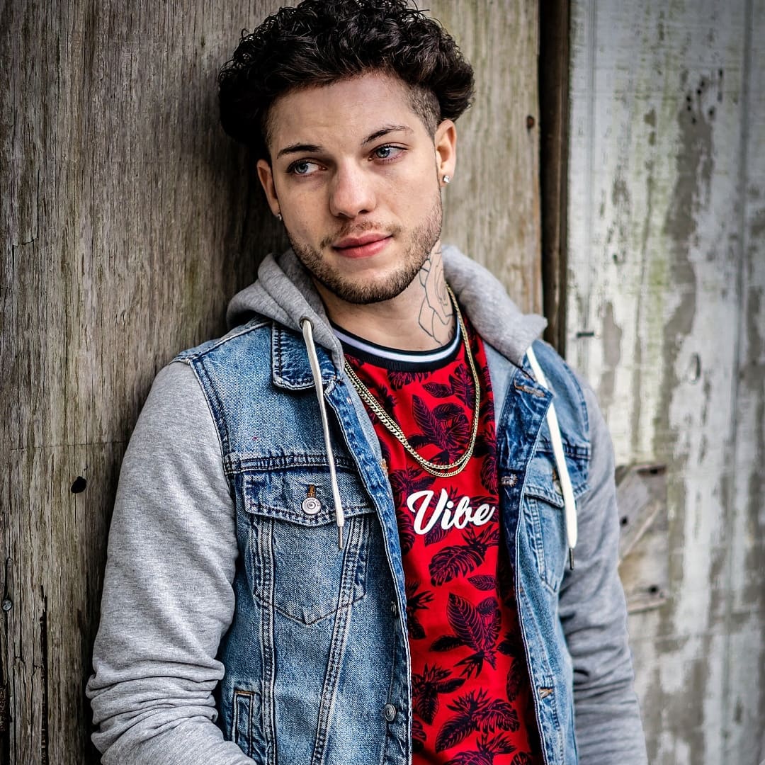 TheRealSimLakia's tweet image. Drop your snaps! Adding everyone💯🔥

 #malemodel #fashionable #fashionova #fashion #fashionnova #fyp #foryoupage