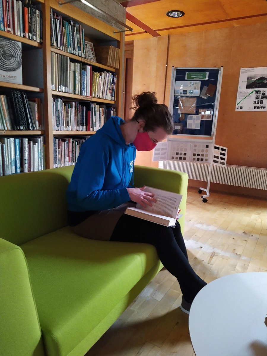 rushe_suzanne's tweet photo. You have to love the dedication of our students @GMITLetterfrack. We have a major power outage and they all head to the library. It's a good job we can always rely on our books💚📚 https://t.co/NtY1urDfrU