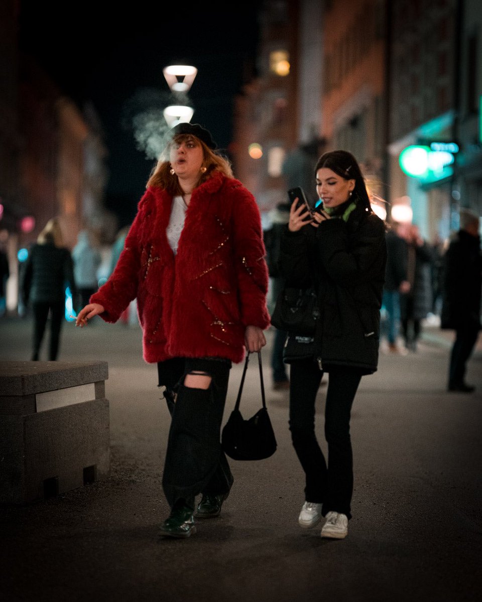 IssarCerrato's tweet image. Walk with me #streetphotographer