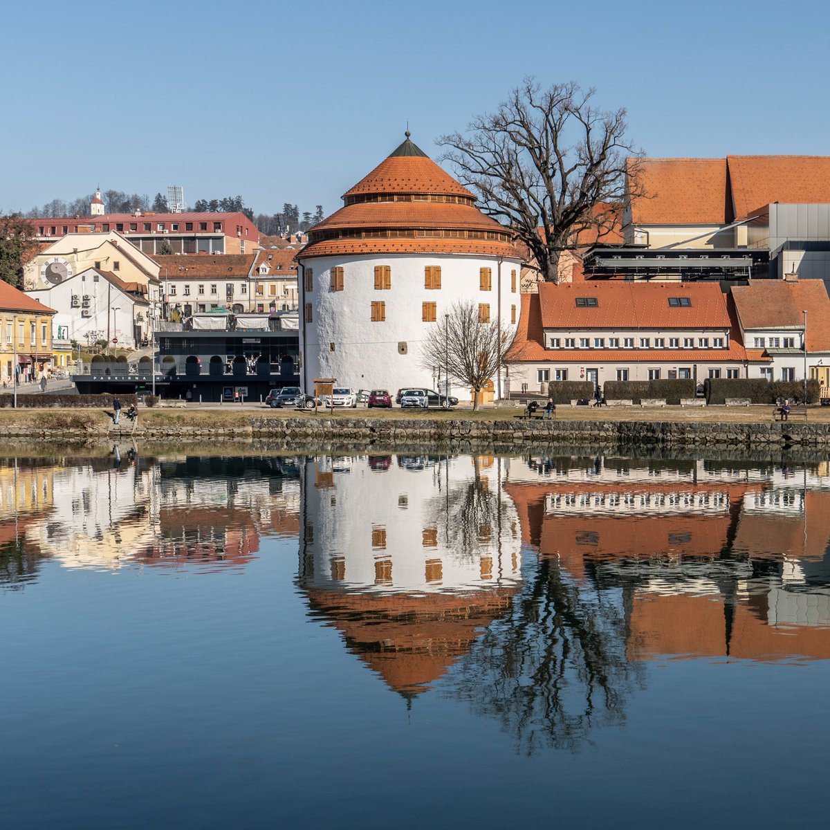 Maribor ist von Graz gut eine Stunde mit dem Zug entfernt.
#öbb #ausflugsziel #slowenischesteiermark #wochenende