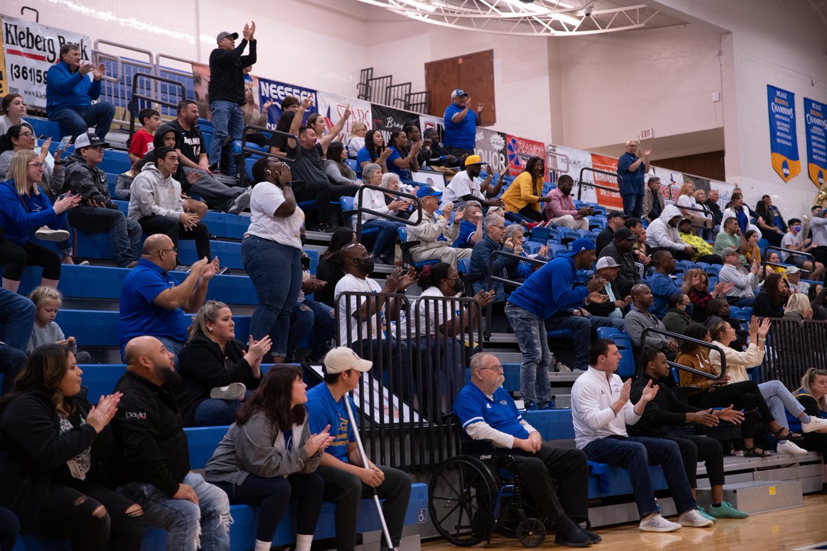 JavelinaSports's tweet photo. It was great to see you again, #JavelinaNation. 

#TheJavelinaWay | #javCOURAGE https://t.co/qf419jVAGN